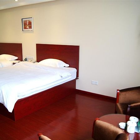 Greentree Inn Jiangsu Wuxi Hubin Business Street Business Hotel Екстериор снимка