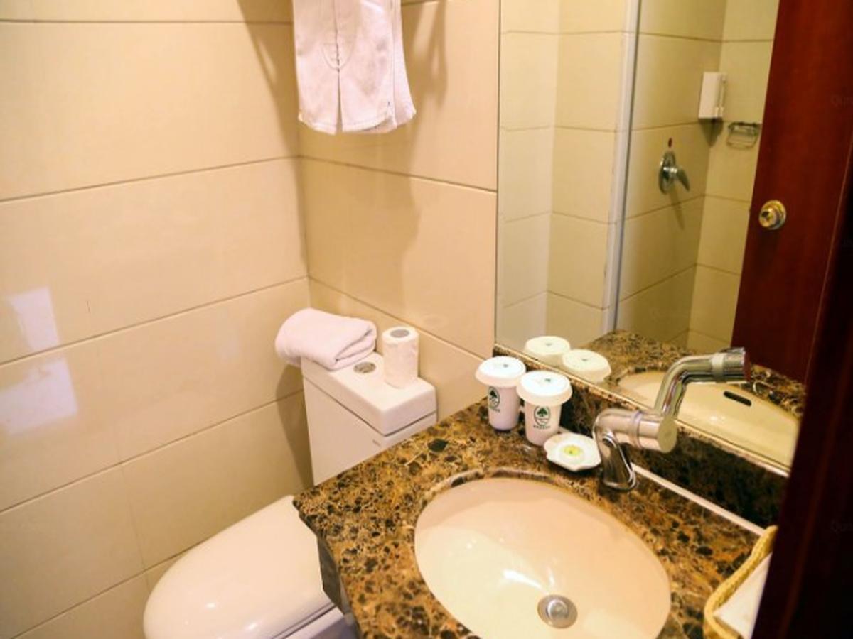 Greentree Inn Jiangsu Wuxi Hubin Business Street Business Hotel Екстериор снимка