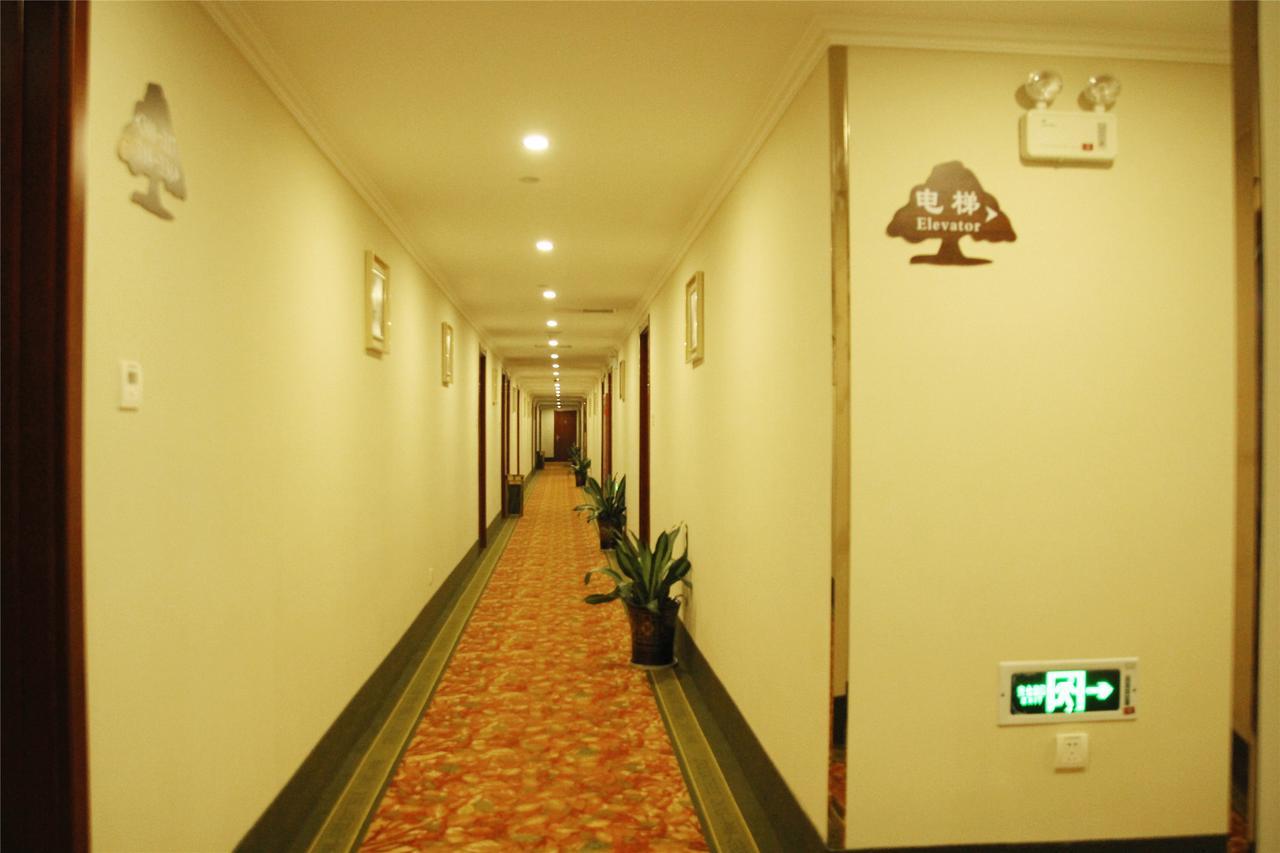 Greentree Inn Jiangsu Wuxi Hubin Business Street Business Hotel Екстериор снимка