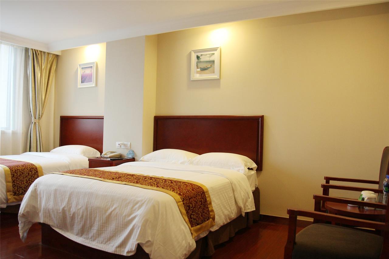 Greentree Inn Jiangsu Wuxi Hubin Business Street Business Hotel Екстериор снимка