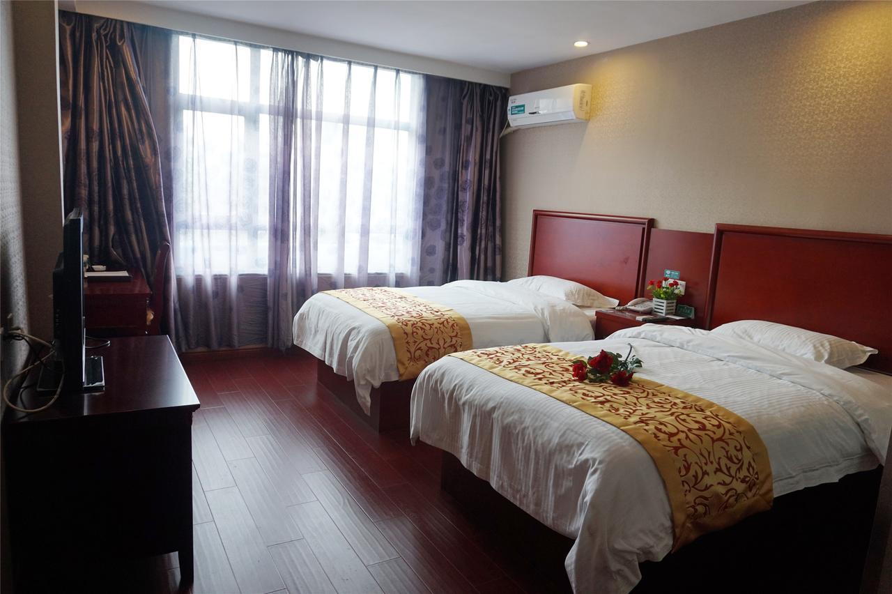 Greentree Inn Jiangsu Wuxi Hubin Business Street Business Hotel Екстериор снимка